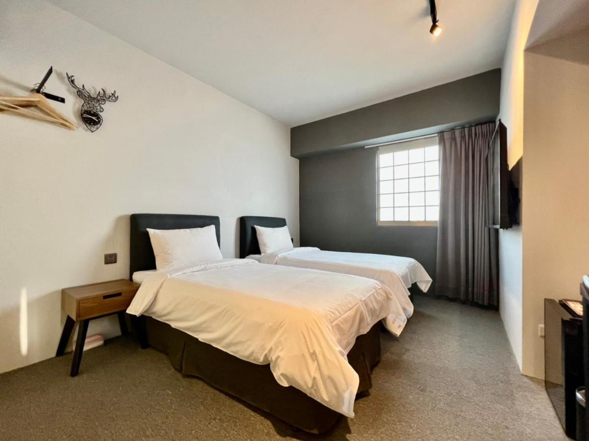 Doudian Ddinn Hotel Đài Trung Ngoại thất bức ảnh